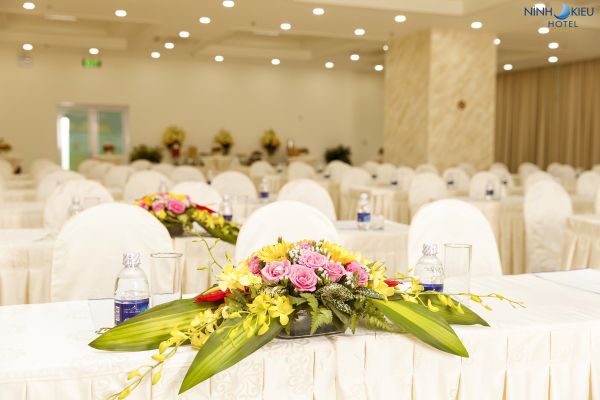 Ninh Kieu Riverside Hotel (Cân Tho)